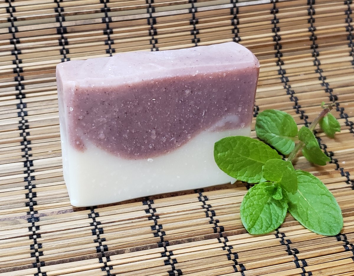 libertysoap's tweet photo. Peppermint Soap, Minty Soap, All Natural Soap, Cocoa Butter Soap, Handmade Soap, Essential Oil Soap, Vegan Soap, Handmade Soap, Handcrafted https://t.co/vW9jF5sz4W #LibertyBathAndBody #facialcare #ecofriendly #coldprocesssoap #Mensgrooming #Handcrafted https://t.co/OcRZx7y0Nu
