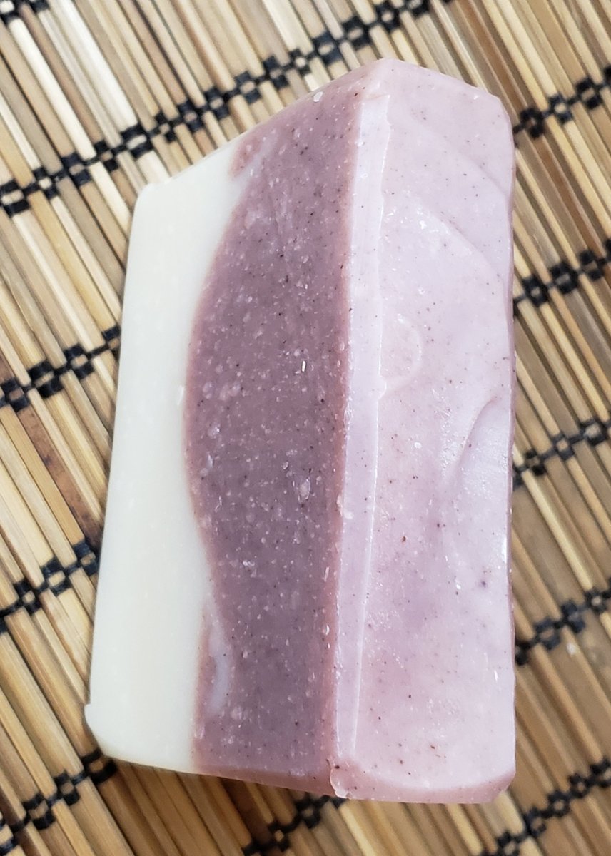 libertysoap's tweet photo. Peppermint Soap, Minty Soap, All Natural Soap, Cocoa Butter Soap, Handmade Soap, Essential Oil Soap, Vegan Soap, Handmade Soap, Handcrafted https://t.co/vW9jF5sz4W #LibertyBathAndBody #facialcare #ecofriendly #coldprocesssoap #Mensgrooming #Handcrafted https://t.co/OcRZx7y0Nu