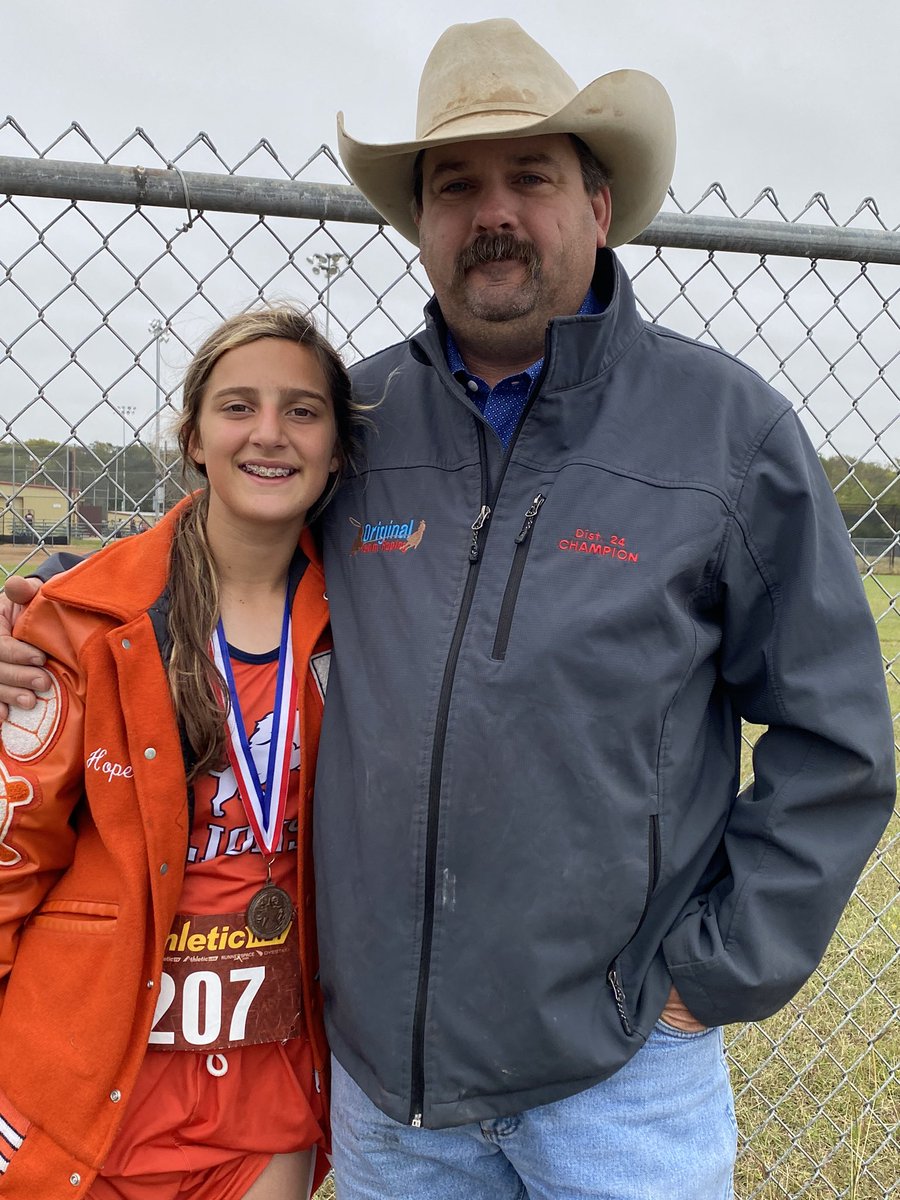 LGScales's tweet photo. Congrats to @JoleeHaley on placing 4th today at the district varsity cross country meet and advancing to regionals! Proud of you kid! #freshman #varsityxc #regionalqualifier https://t.co/N7AMYfzmIg