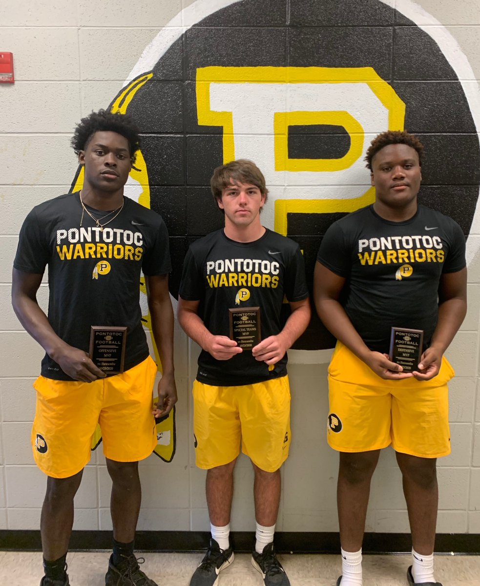 SFAgentConrad's tweet photo. Congratulations to your 2020 Division Champs! The Warriors locked up the division Friday night in a hard fought win against IAHS!  Presenting your Conrad Adams State Farm players of the week! 

Offense - Jordan Ball
Special Teams - Hayden Kyle
Defense - Kentrel Peters https://t.co/egKcbw9oop