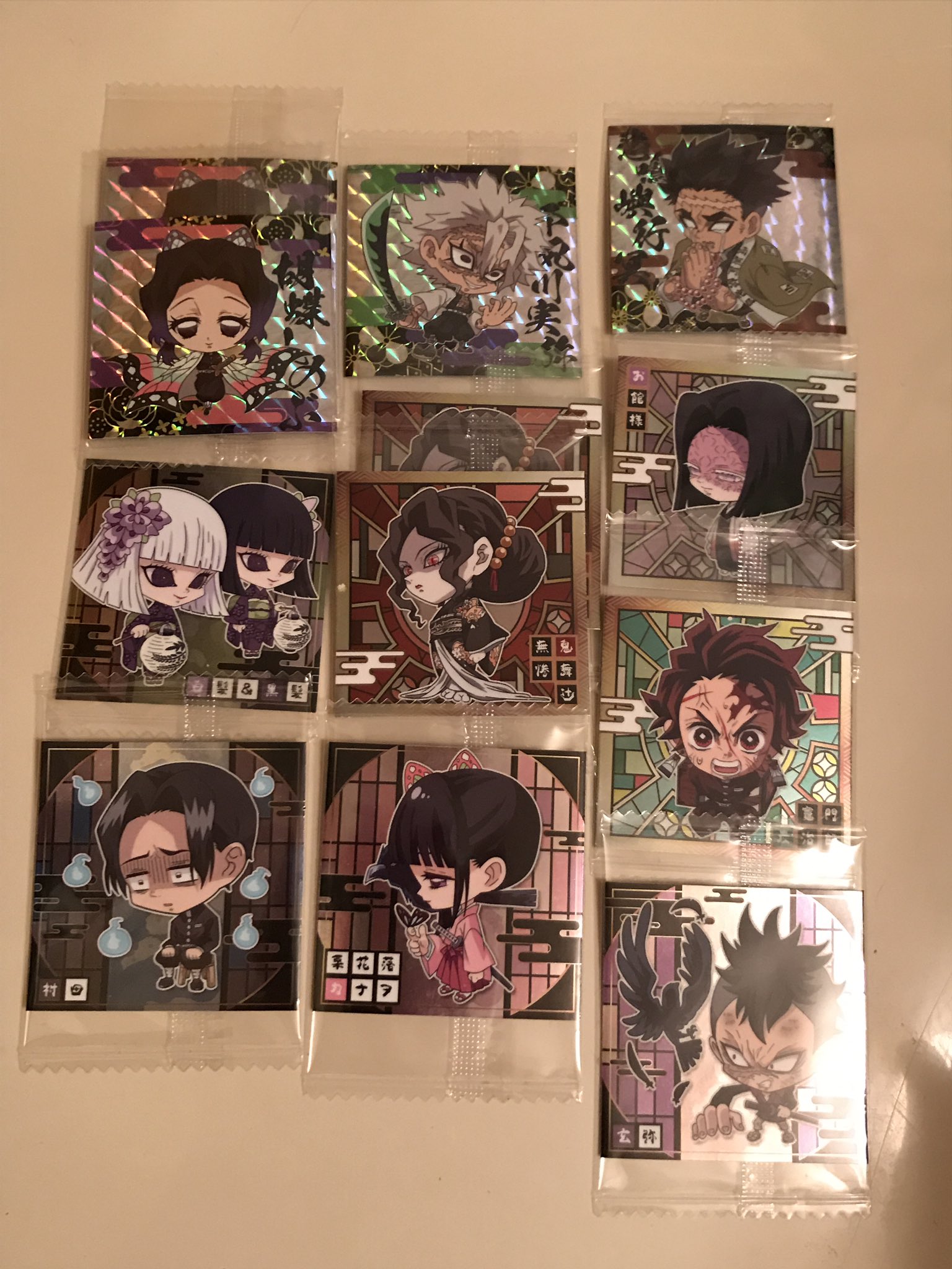 まぁちゃん 鬼滅の刃 ディフォルメシール ウエハース 其ノ二 付属シールの交換を探しています 譲 胡蝶しのぶ 不死川実弥 悲鳴嶼行冥 御館様 竈門炭治郎 村田 白髪 黒髪 玄弥 栗花落カナヲ 鬼舞辻無惨 神崎アオイ 累 求 時透無