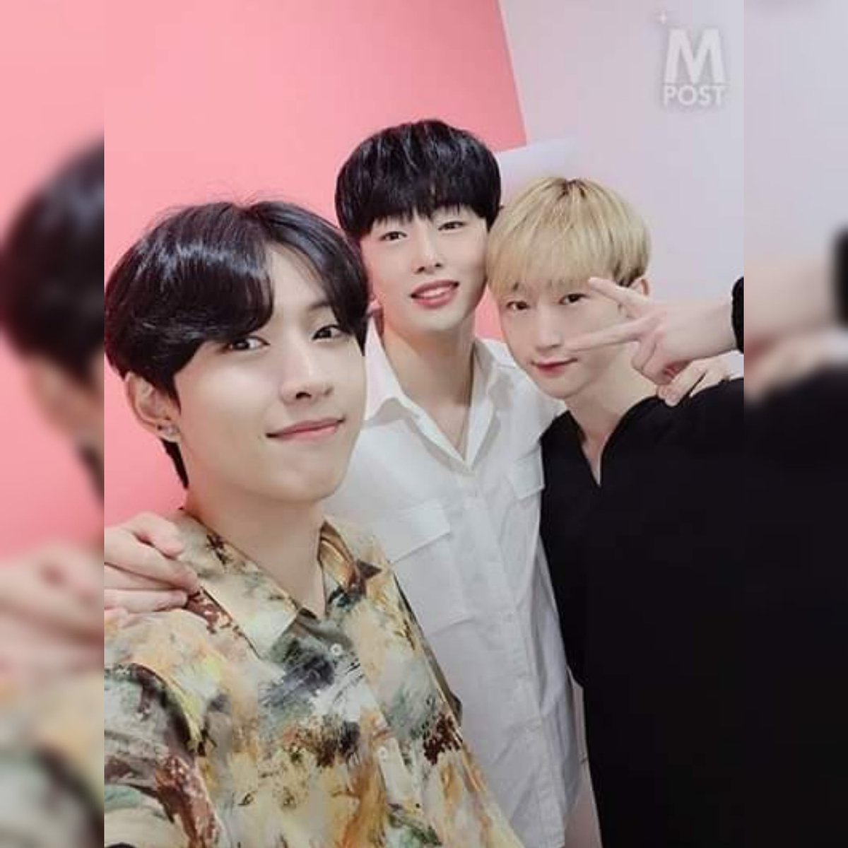 Noir_Chile's tweet photo. [ TWITTER • 200819 ] Actualización de #MPost.

Actualización de MPsot Twitter con #Yeonkuk, #Siheon y #Daewon 
.
.
.
Cr. MPost https://t.co/8Qdpe8F3SN