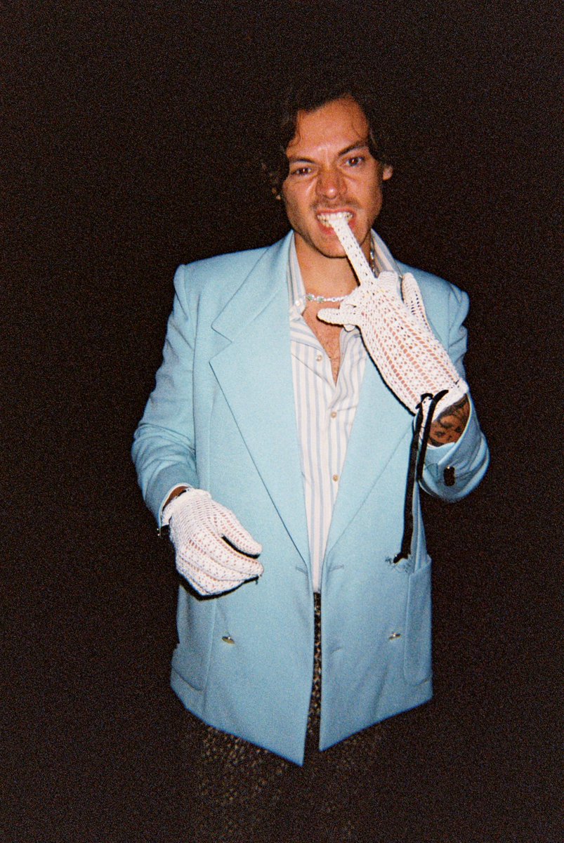 HarryTPWKstyles²⁸ tweet media