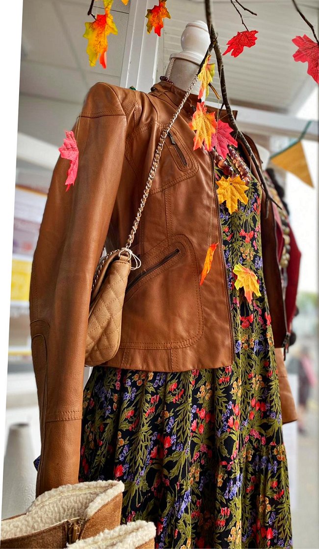 Image is of an autumnal display in Vista's Rothley charity shop.
