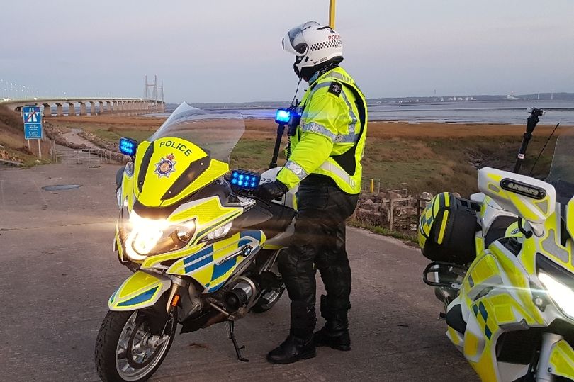 WalesOnline's tweet photo. Police stop more than 500 vehicles on first weekend of firebreak lockdown

https://t.co/avs4zSO4On https://t.co/bO1JCVW9VE