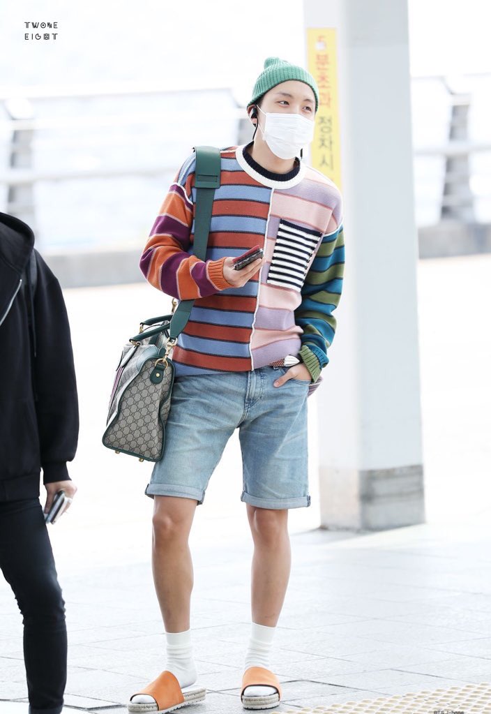 A thread of Jung Hoseok’s iconic airport fashion: