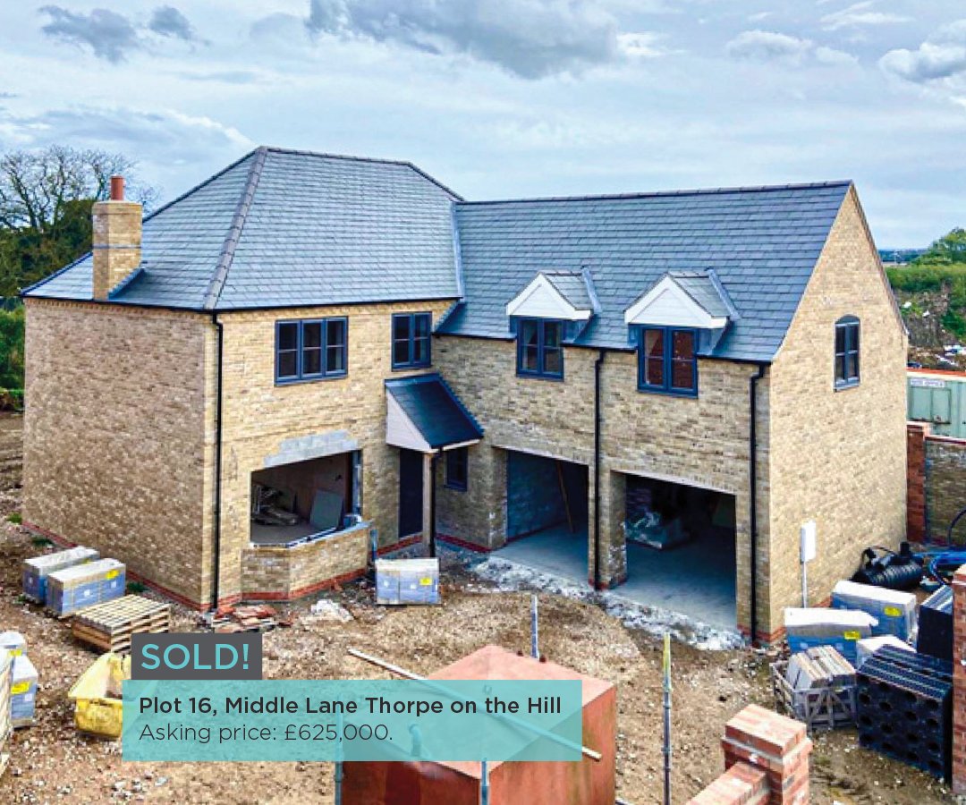 NewHomesAgentUK's tweet photo. Weekly roundup! It’s been a busy 7 days at TNHA HQ with 7 brand new sales agreed to total over £4 million. The premium property market in Lincolnshire is booming, with no signs of slowing down.

#building #newbuild #sold #luxuryliving #thenewhomesagent #dreamhome https://t.co/iMpOAsxAV9