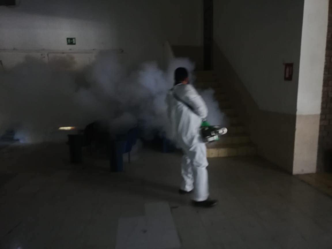 JS05COAH's tweet photo. EN EL AUDITORIO MUNICIPAL DE CUATRO CIENEGAS, #ROCIADOiNTRADOMICILIARIO #JORNADANACIONALDEDENGUE2020 https://t.co/ExXIkUNxOt