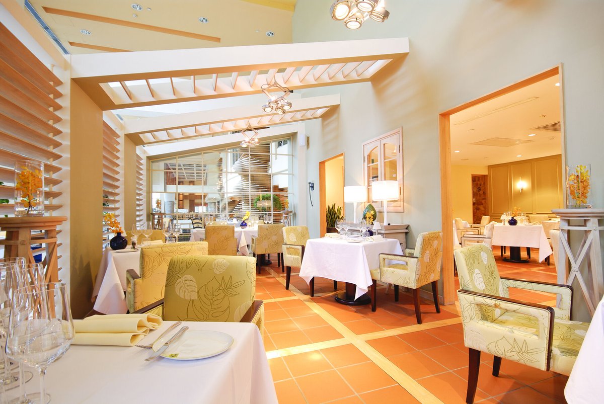 DHernandezCPA's tweet photo. Restaurants can be one of the most challenging businesses to own. We can make your life easier w/ the following services:

☑️ Point of Sale System
☑️ Financial Report Preparation
☑️ Chart of Accounts Design
☑️ Merchant Account Selection
☑️ And More!

https://t.co/6XqeEVH08k https://t.co/w8qD98SYAX