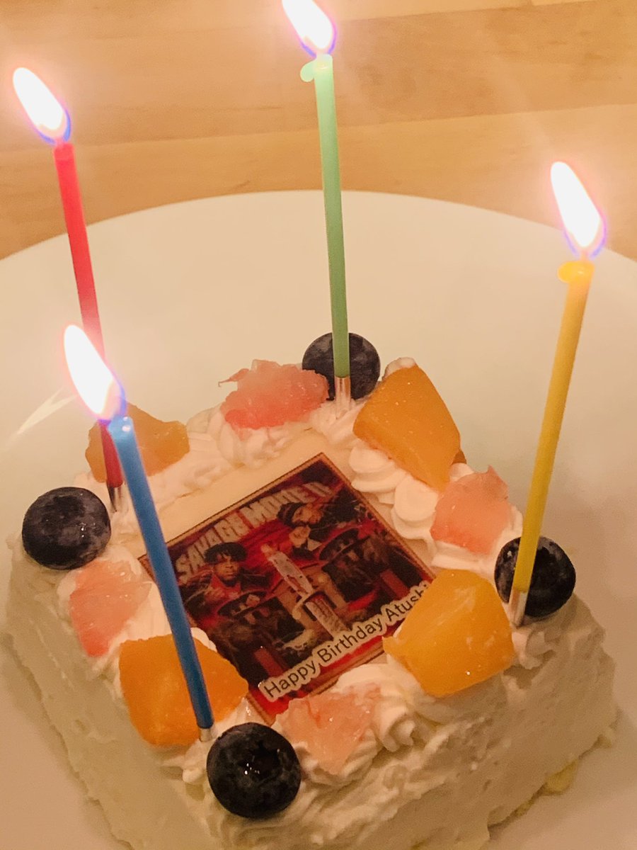 typeoon92's tweet image. 最高な誕生日ケーキもらった🎂🗡🎂🗡 @21savage @MetroBoomin #savagemode2