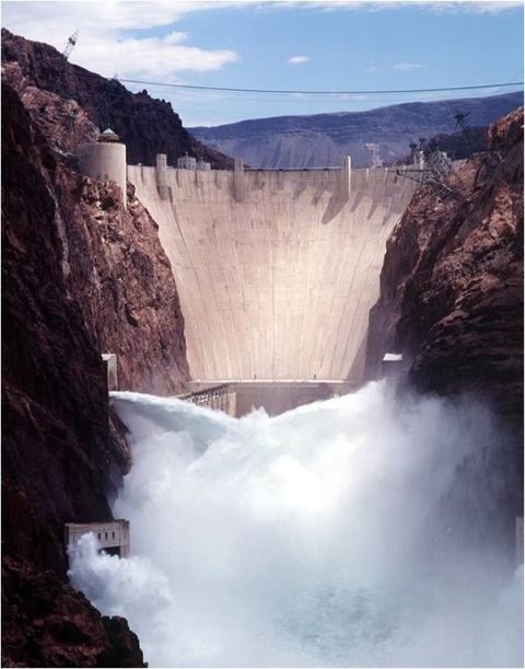 thetotalreport's tweet photo. The 8 Most Awe-Inspiring Dams in America
https://t.co/Bewq7g36WB #thetotalreport #totalreport #dams #america #inspiring #inspiringdams #mountainous #Arizona #California #Washington #Montana #rockies https://t.co/Iuwxq5cyGd