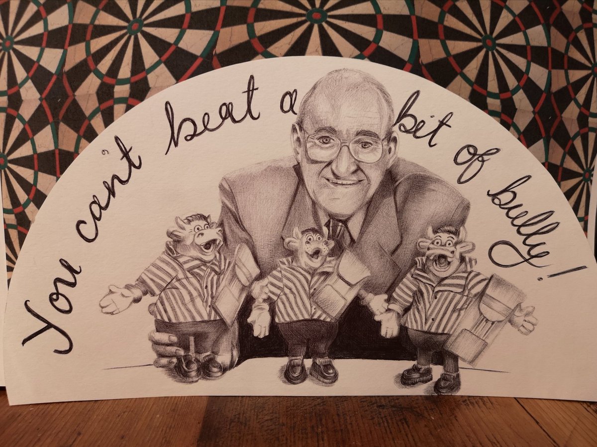 LauraDentArt's tweet photo. #Sketchbookcircle arrived this week & it is game themed.I love a game of darts so #bullseye seemed the perfect choice for my entry #youcantbeatabitofbully #pendrawing #gameon #darts #jimbowen #art #birodrawing #birodrawings #drawing #ArtistOnTwitter #180 #goodarrows #BFH https://t.co/heOhME7TMI