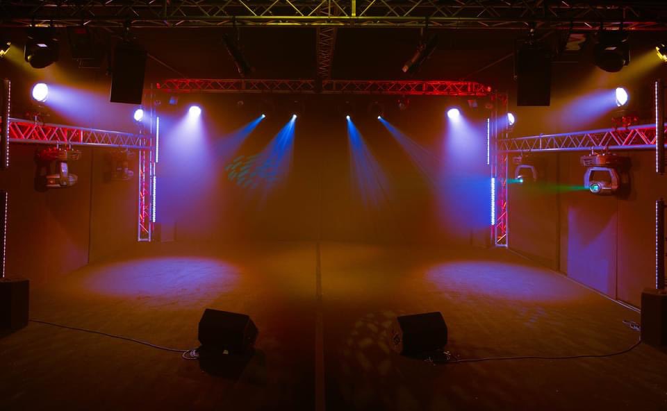 119_Productions's tweet photo. Our Black Box Studio is the perfect blank canvas, which can be themed for your event and live performance. This flexible space is fully equipped with professional sound, lighting, video and broadcasting equipment. 8m wide x 5m x 3.5m high #hybrid #meeting #blackbox #Livestream https://t.co/kSowmkvRqx