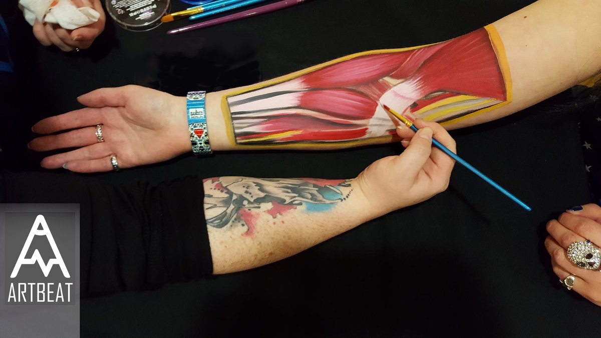 Today's photo is from an event with Medesthai in London, who awarded us the 2017 STEAM Education award. We do love a bit of body painting! It's messy, fun and a great way to learn your surface anatomy!
#artandanatomy #artsbasedlearning #humananatomy