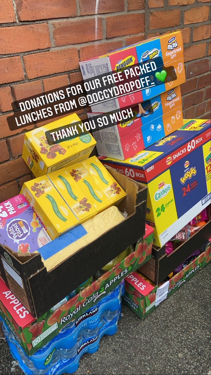 livspower's tweet photo. Powerbowlz are giving away FREE packed lunches on Tuesday 12-6pm, Thursday 12-2pm &amp; Friday 12-6pm. No questions. No judgement. No limit on how many you can take. Hundreds ready to be collected. Find us on Pochin Street, Manchester, M408EF 💚 @MarcusRashford #ENDCHILDFOODPOVERTY https://t.co/XctlIyzwUE