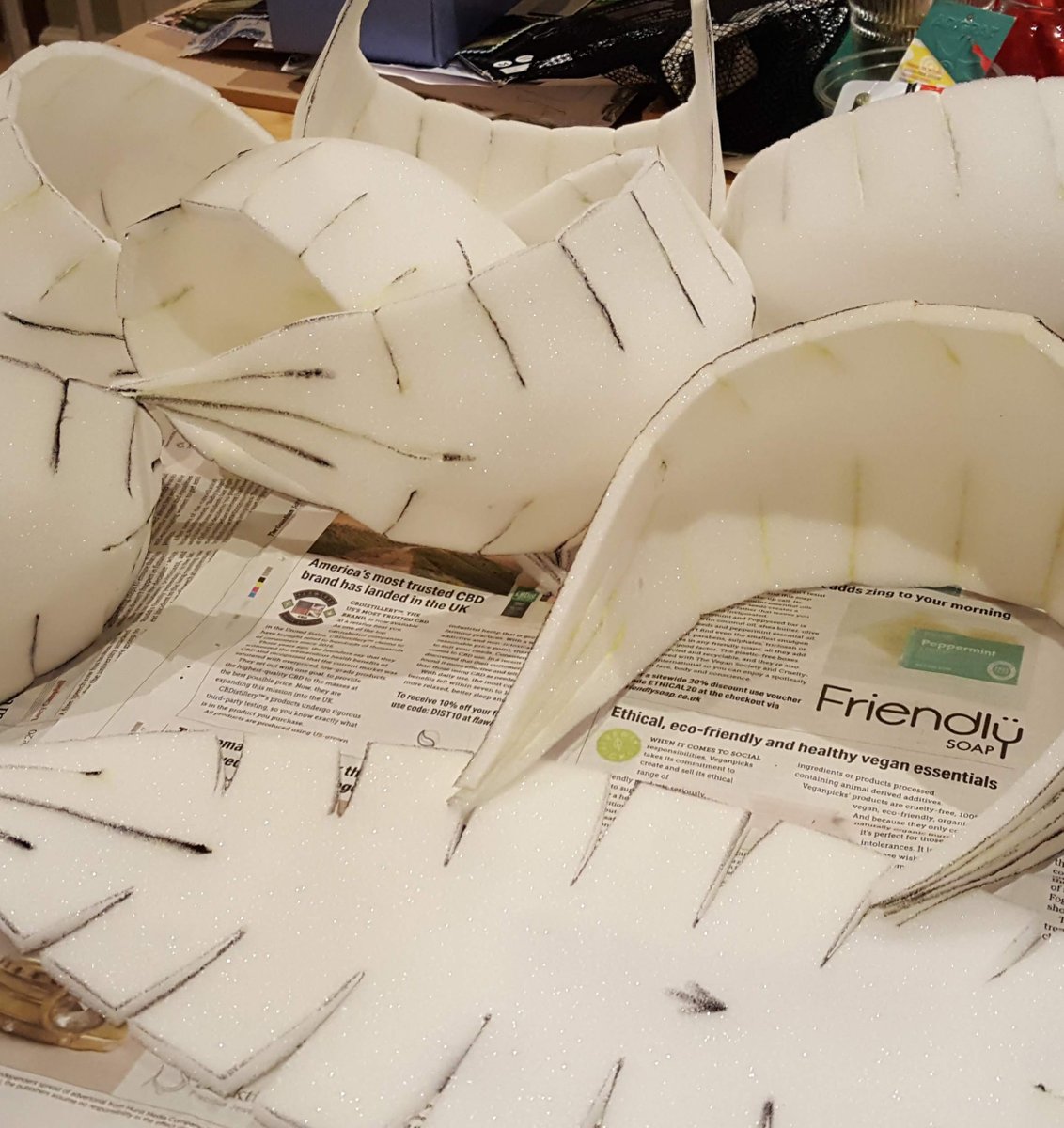 HoldTheFoam's tweet photo. Trying out a pattern for a lumpy segmented pumpkin puppet. Look out for the pattern, I'll post it so we can all make 'em #behindthescenes #puppetfluff #insideoutpuppets #puppetpatterns #puppetpattern #pumpkin #halloween #puppetdesign #puppets #puppet #puppetmaking #BettySpaghetti https://t.co/fm1Ty3aFAd