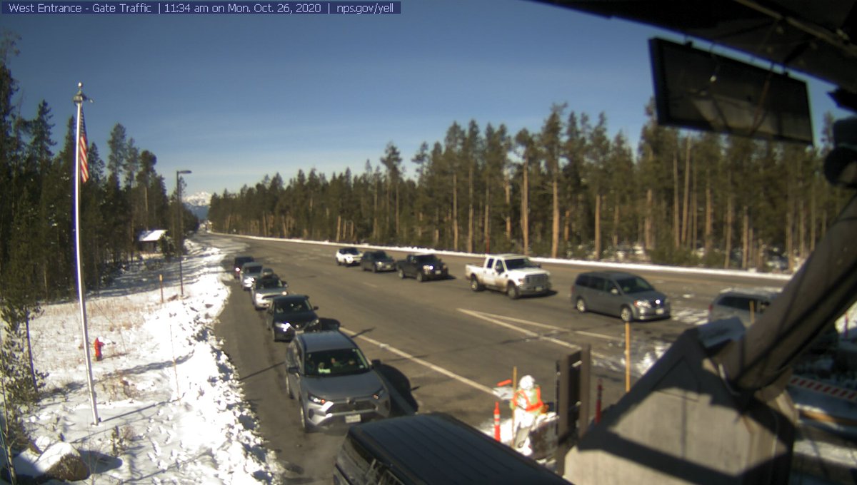 The sun is out, and it's the last week of the 2020 Yellowstone summer season. Apart from Mammoth, services in Yellowstone National Park are closed, but there are still folks heading in for one last visit while the going is good. What's open and closed: yellowstoneinsider.com/2013-yellowsto…