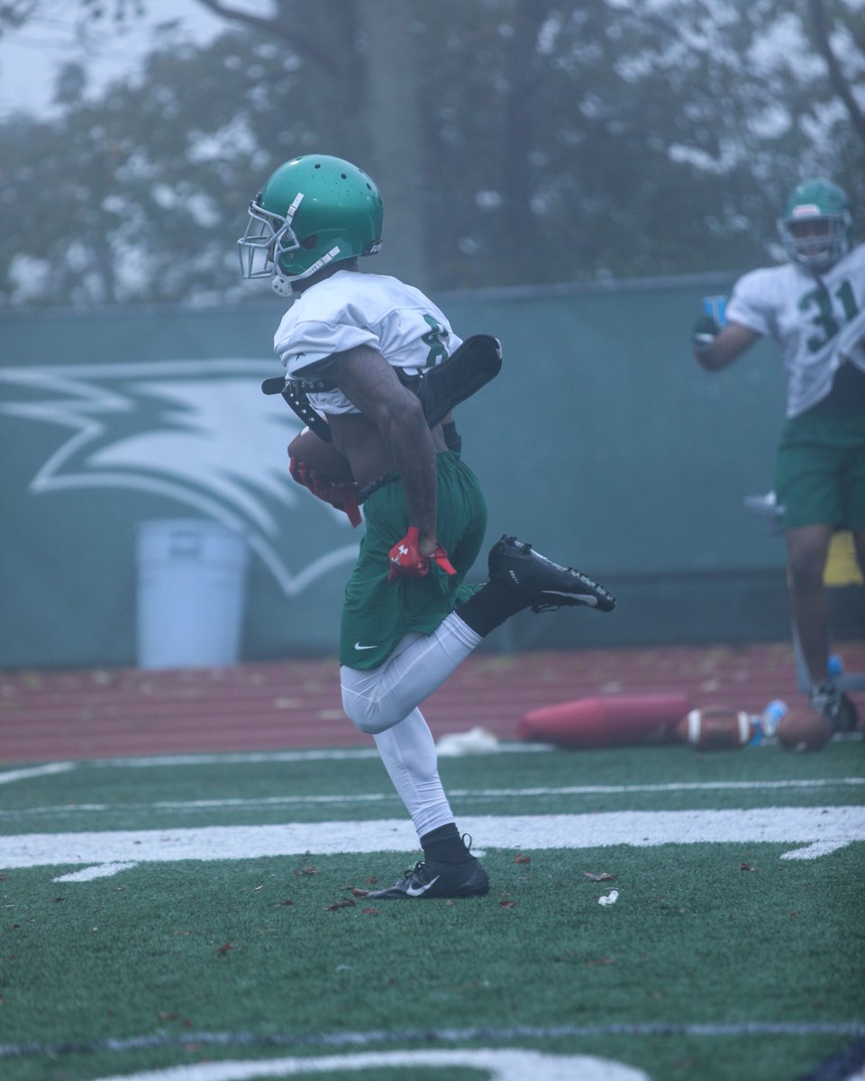 Wagner_Football's tweet photo. 🍪🍪🍪 https://t.co/9Z5tHqOWHe