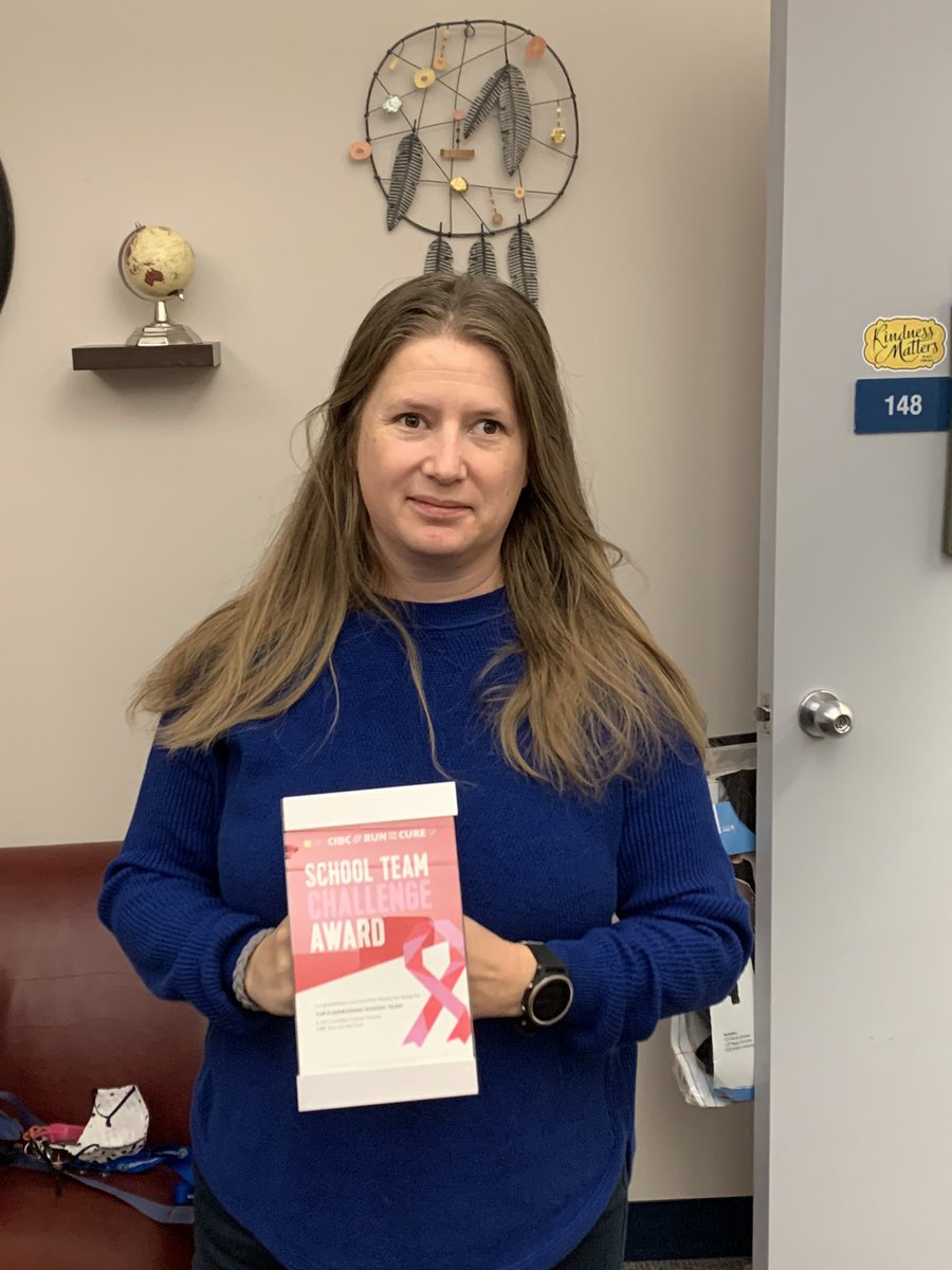 cynthia_shelley's tweet photo. Westwood has had a long standing team enter the CIBC Run for the Cure. I am proud to share that WW won the Team Challenge in the virtual event this year ❤️🥇#WeCare #CommunitySpirited @FMPSD @WWhighschool #GoTrojans! https://t.co/INVe25f6RK