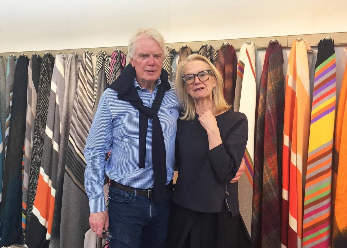Meet Anne and Kenneth of Green Grove Weavers 🧶🧣😍 The Trust is proud to support talented makers and craftspeople from across Scotland by selling their products 🛍 ➡️buff.ly/2HBw6Sk
#ForTheLoveOfScotland