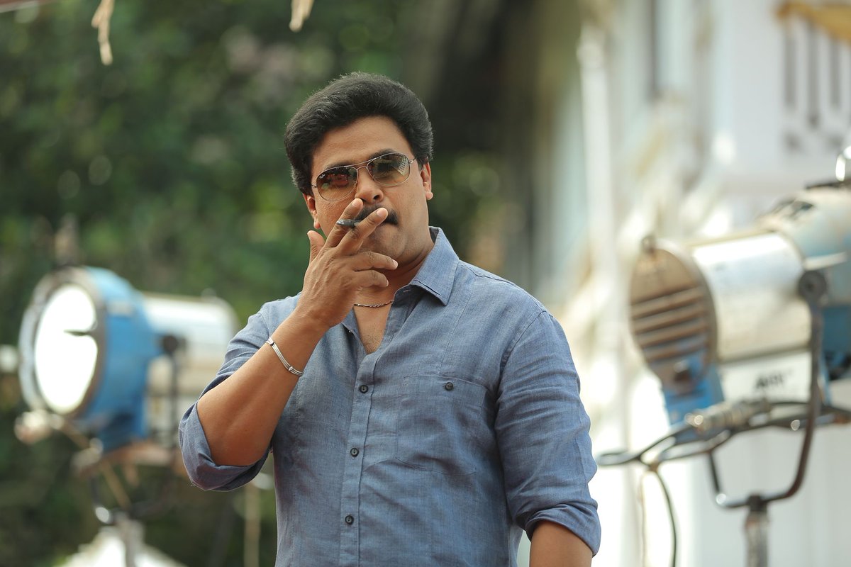 Ramanun91548638's tweet photo. #HappyBirthdayDileep

700 k Loading ❤️
Keep Doing 🔄 💥 https://t.co/61yDIRnAQv