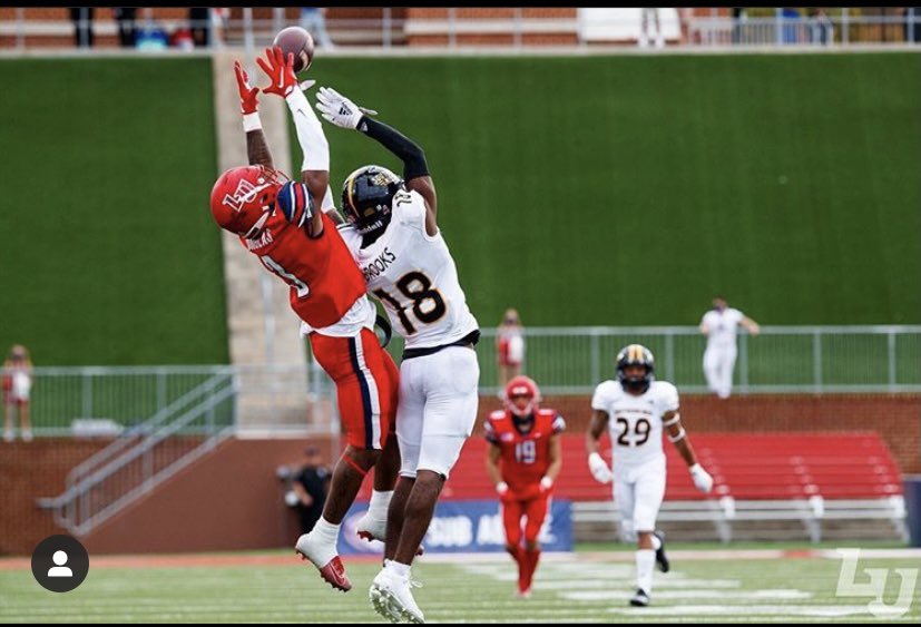 popshotta3's tweet photo. #RiseWithUs @LibertyFootball 🙏🏽 https://t.co/vLXtbStunx