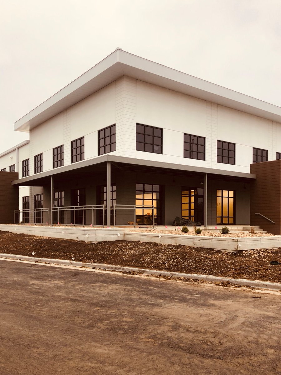 MillerStauch's tweet photo. Our team is working hard on putting the final touches on Schier Products new Headquarters in Shawnee, KS. https://t.co/cyH7TAwaLH
