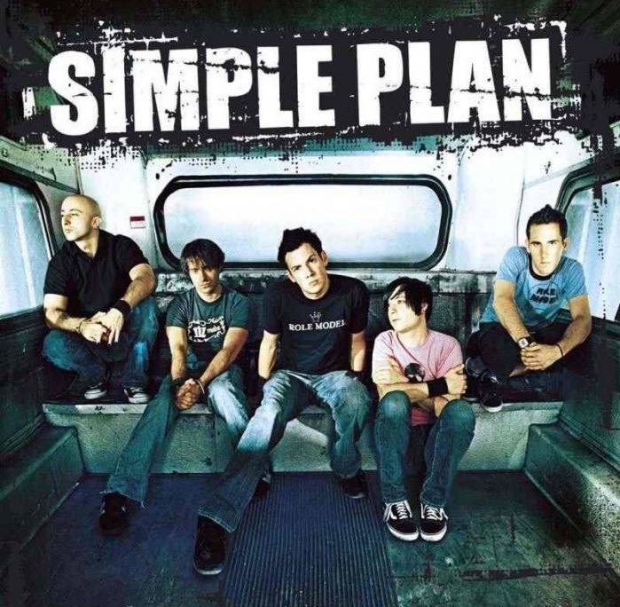 SPspain's tweet image. Hace 16 años que salió a la venta el segundo álbum de estudio de @simpleplan, ‘Still Not Getting Any’. ¡Y parece que fue ayer! ¿Cuál es vuestro mejor recuerdo con este disco? ¡Contadnoslo!