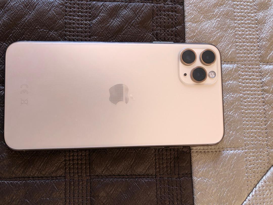 OrdersExpress2's tweet photo. Apart from our order store, we sometimes have stock in lusaka.
Selling an iPhone 11 Pro max 512gb
Zero scratches, battery health 93%
Comes boxed with all accessories https://t.co/Ly76pkS8bW