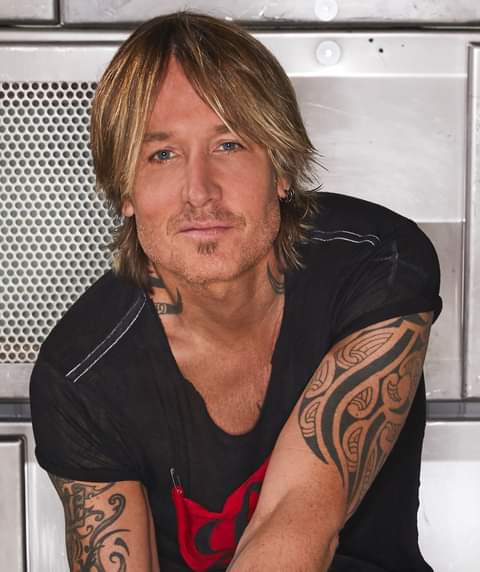 Happy Birthday   Keith Urban 