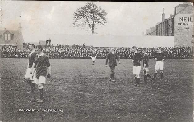 AuldHibs's tweet photo. @davstu11 @SFootballMuseum @CardsHibs @HibsTrust https://t.co/P2MYDAhXGE
