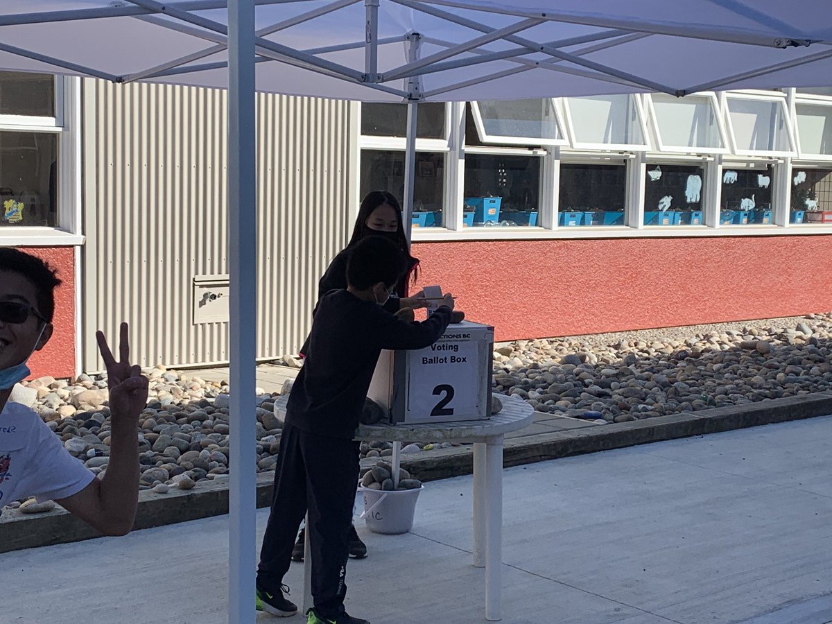 Ferris School tweet media