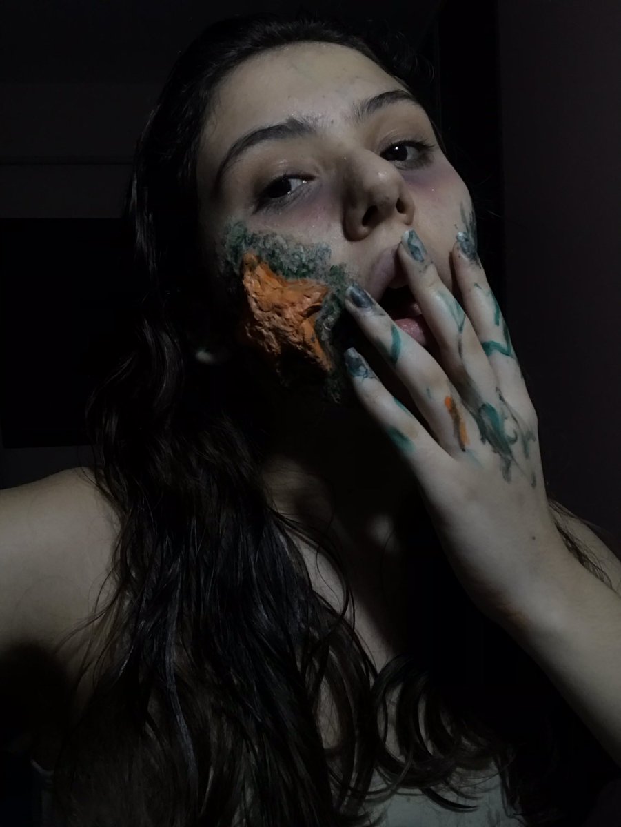 malikcubana's tweet image. TW // scary 

🧜🏻‍♀️under the sea halloween version🧜🏻‍♀️

this is my make up look for #LPMakeUpComp at @LiamPayne #TheLPShow #LPShowact3 

please help me tagging @LiamPayne in the comments