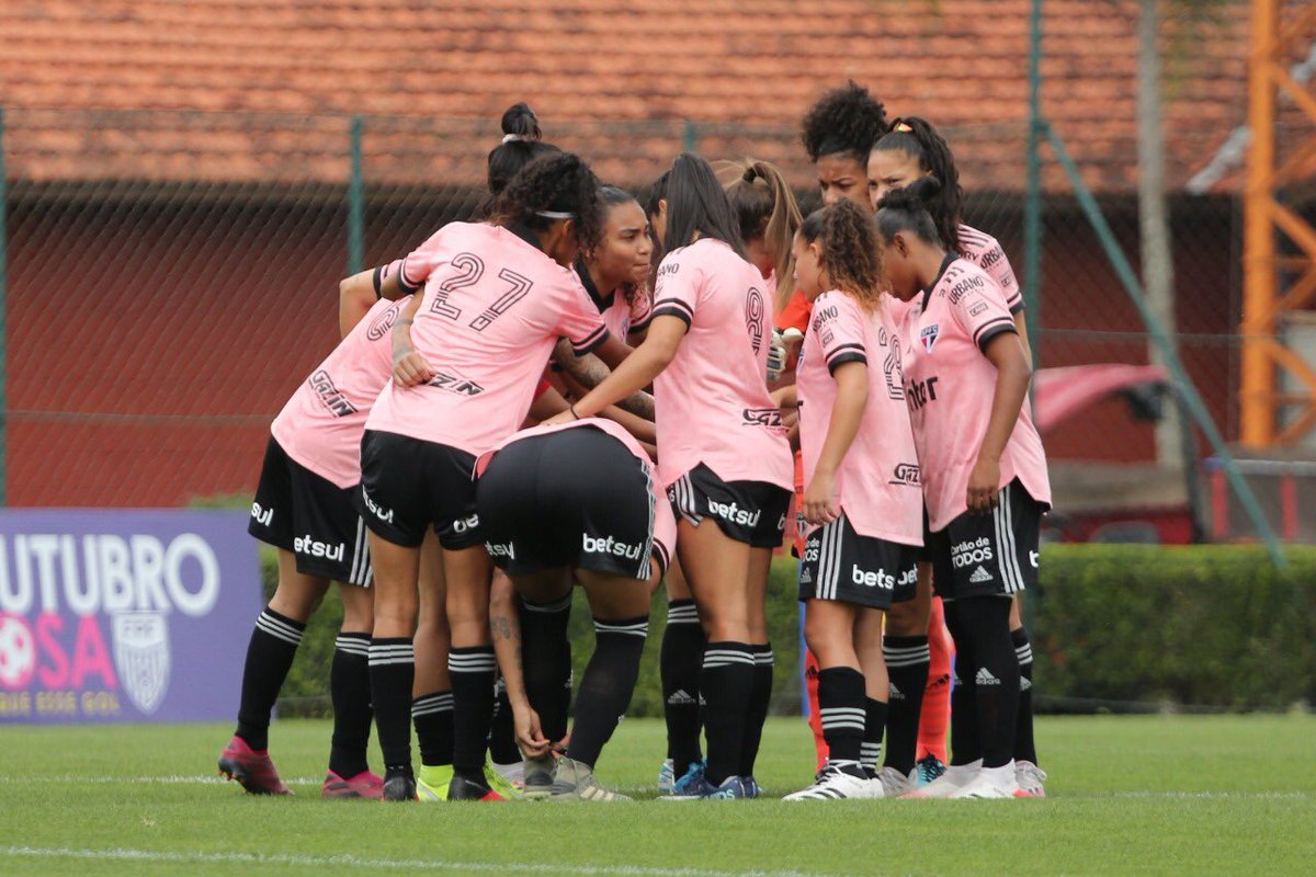 SaoPauloFC's tweet image. Semana de quartas de final do #FutebolFemininoTricolor! 

⚽️ São Paulo x Santos
🗓 Quarta-feira (28/10)
⏰ 19h30
🏟 Morumbi
🏆 @BRFeminino 

📺 Twitter

#FutebolFemininoTricolor
#VamosSãoPaulo 🇾🇪