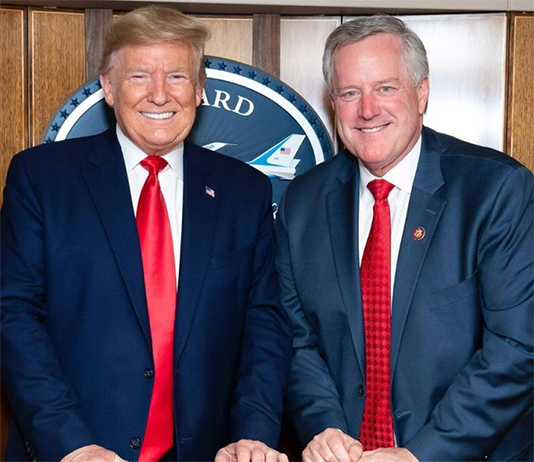 “Não vamos controlar a pandemia”, diz chefe de gabinete do negacionista Donald Trump https://t.co/BDxOBsb05p #EUA #DonaldTrump #MarkMeadows #CasaBranca #coronavirus #Covid19 #pandemia #negacionismo https://t.co/8hvWJlhnNe