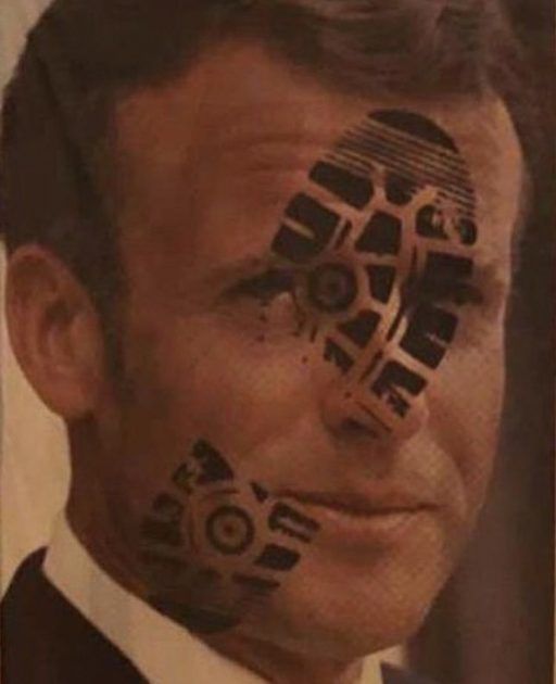 zawity1's tweet photo. @EmmanuelMacron https://t.co/Oiyv7FFhAg