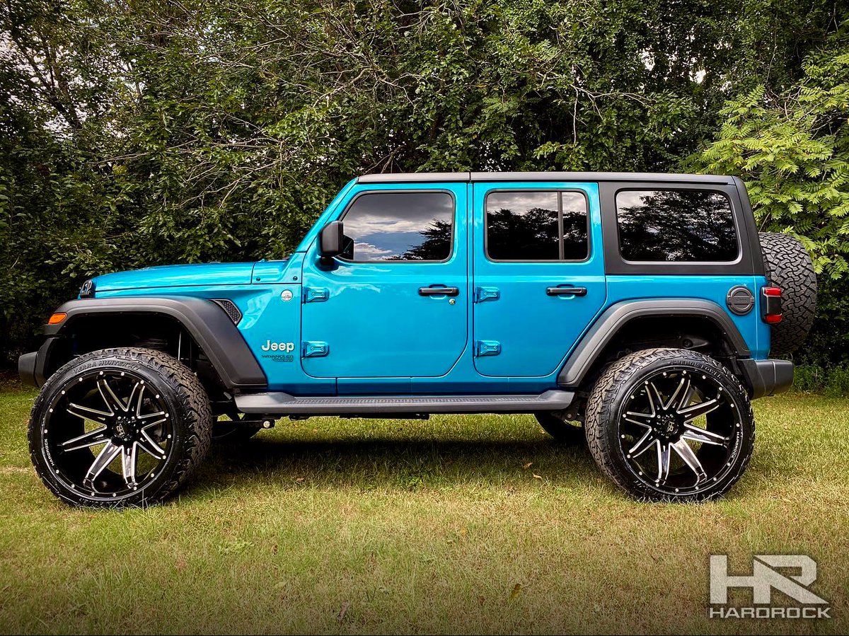 Jeep JL looks Sick on 24x14 H502 PAINKILLERS!💪 #DriveItHard

#hardrockoffroad #hardrockwheels #hardrockoffroadwheels #24x14 #14wides #wheels #rims #offroad #jeep #jlu #jeepjl #jeepwranglerunlimited #jeepwrangler #jeeplife #jeeps #jeeplove #jeepnation #liftedjeeps #liftedjeep