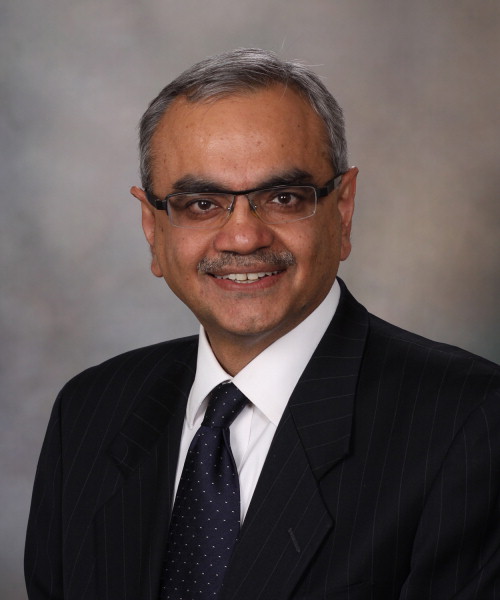 Warfarin is still around as a rodenticide, usually in the form of potent "superwarfarins", eg brodifacoum. Thrombosis specialist Rajiv Pruthi  @mayoclinic tells of a farm worker he saw who worked driving a mouse-infested truck. Every time he saw a mouse run across the cab.../35