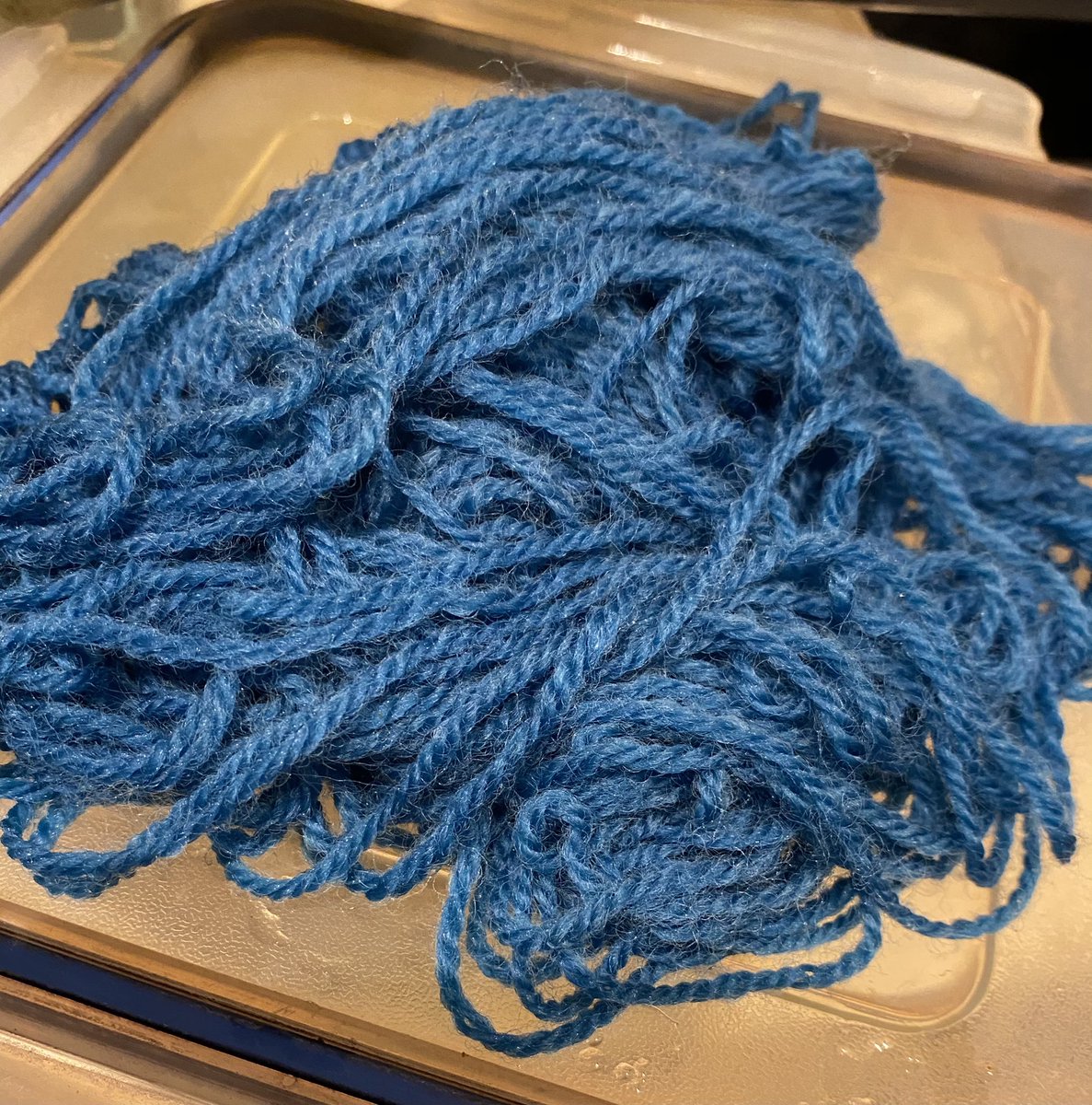 Hand-dyeing to get the exact shade you’re after is always a joy.

This is says is a petrol blue & I have plans for it!

justwooltextiles.co.uk

#britishwool #naturalfibres #choosewool #handwovenfabric #madeinuk #naturalinteriors #slowfashionmovement