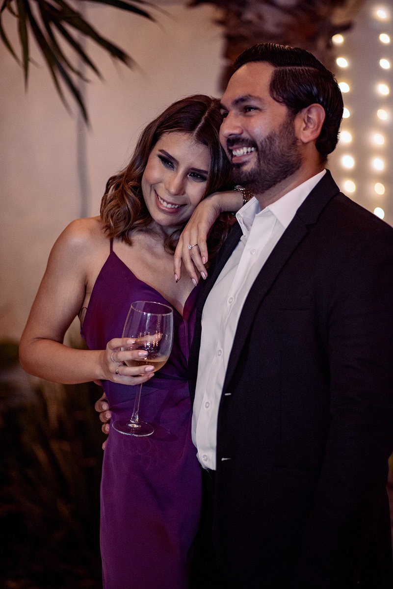 HijoleAle's tweet photo. We are getting married 💍🥰 https://t.co/zkx0Z1tKLC