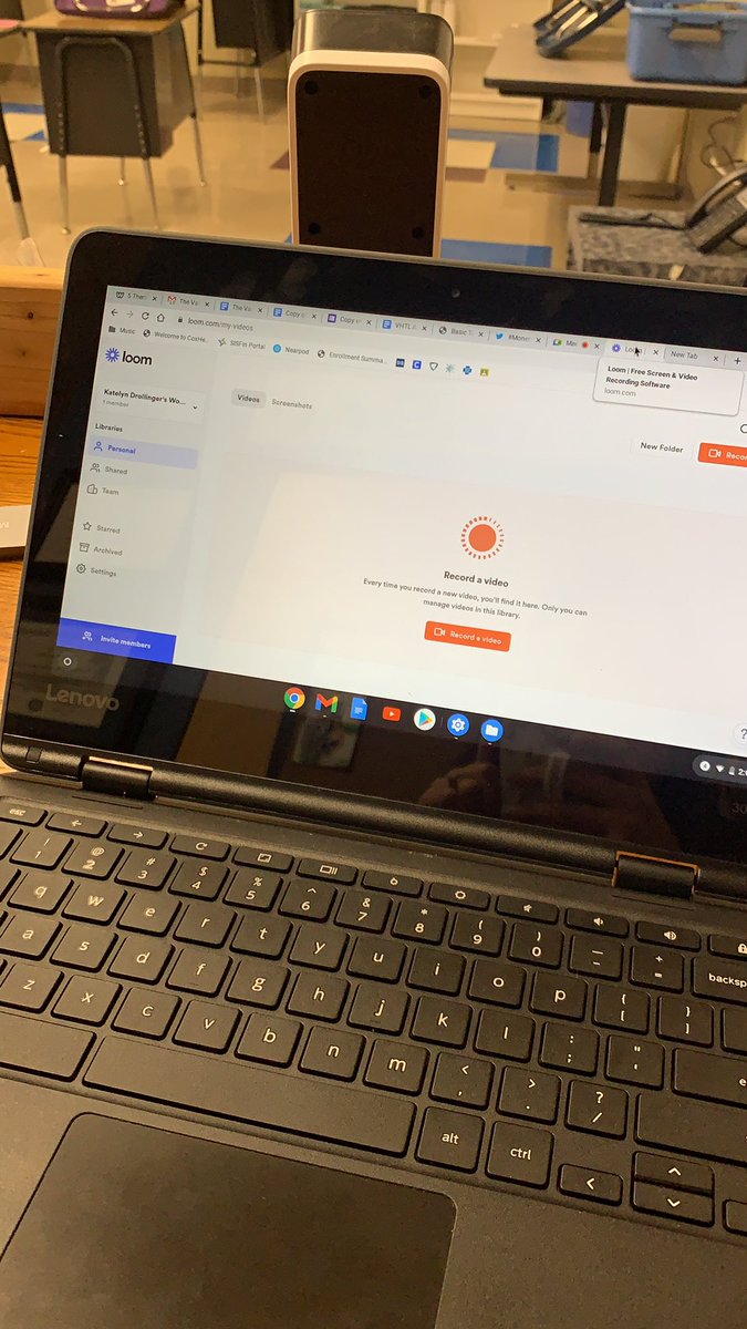 K8lynDrollinger's tweet photo. Using a new tool to record lessons! #MonettR1 https://t.co/p40Oy19aeI