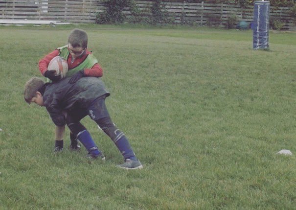 OnsidePerform's tweet photo. πΈπ
#GetOnside #onsiderugbyperformance #rugbyskills #rugbyskillscoach #rugbyskillsdevelopment #rugbycamps #rugbycamp #rugbyunion #glasgowrugby https://t.co/oqEn36b7aL