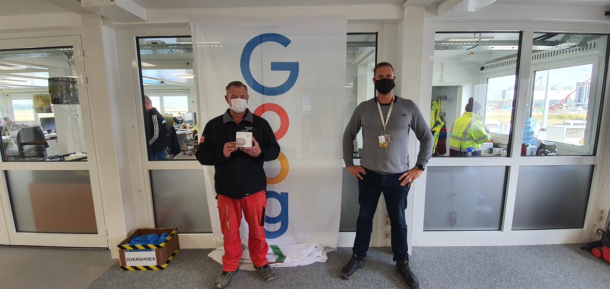 Patrick L’Eau Uitvoerder steigerbouw ALTRAD SERVICES Benelux heeft onlangs voor zijn werkzaamheden op het Buckingham-project van Google Eemshaven de maandelijkse Google Safety Award ontvangen. Gefeliciteerd Patrick! bnl.altradservices.com/nl/news-item/u…