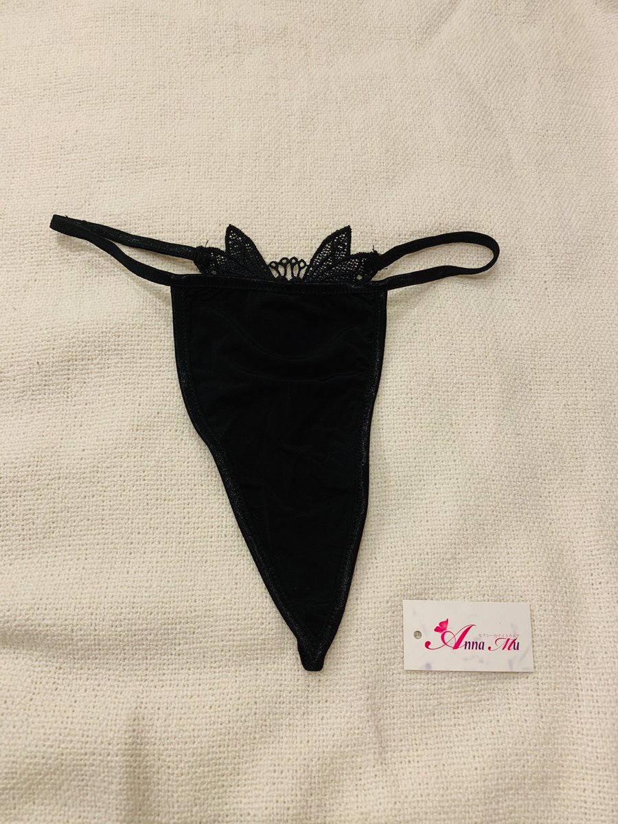 HardlySeductive's tweet photo. Brand New Anna Mu Butterfly T-string

Price: $10 cad
Colour: Black
Material: Polyester
Size: Free size
★Waist: 24"~30"
★Hip: 32"~40"

We accept local and international delivery
Dm for more details https://t.co/ZmDPfxy7Pi