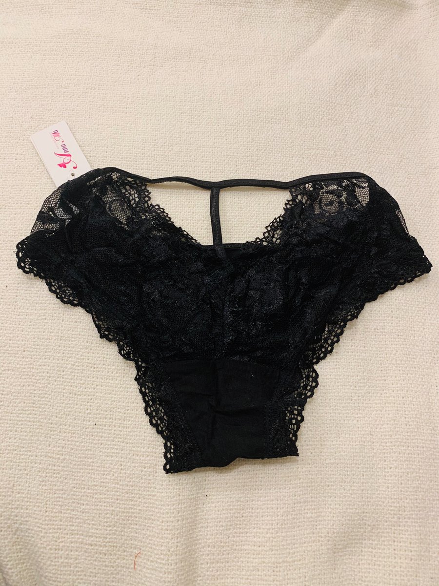 HardlySeductive's tweet photo. Brand New Anna Mu Rear Window T-back Semi-translucent Panty

Price: $10 cad
Colour: Black
Material: Polyester
Size: Free size
★Waist: 24"~30"
★Hip: 32"~40"

We accept local and international delivery
Dm for more details https://t.co/Pp3ob7Dwap