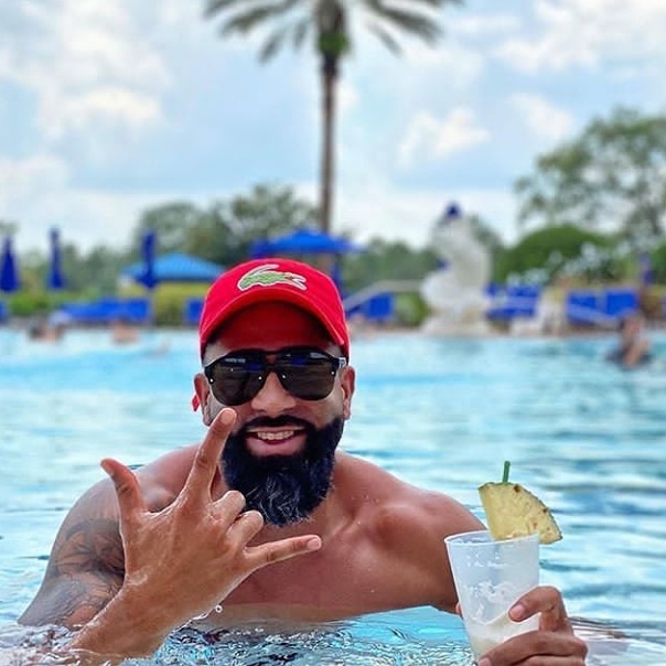 Simthrony's tweet image. 💞💞