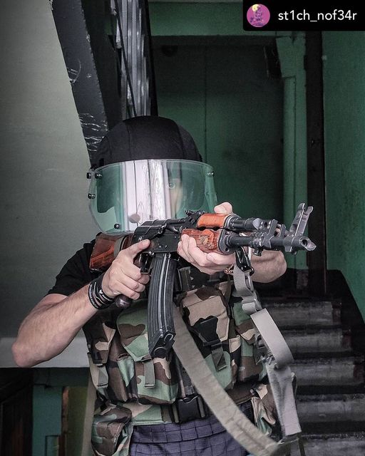 Lct_airoft's tweet photo. AIRSOFT PHOTO REPORT 💪
📸PICTURE FROM @st1ch_nof34r
AIRSOFT 👉 LCKM
#lctairsoft #airsoft #aeg #airsoftgun #lckm #airsoftrifle #rifle #pewpew #airsoftphoto #airsofter #worldairsoft #airsoftnation #airsoftworldwide https://t.co/4D9lrixZHV