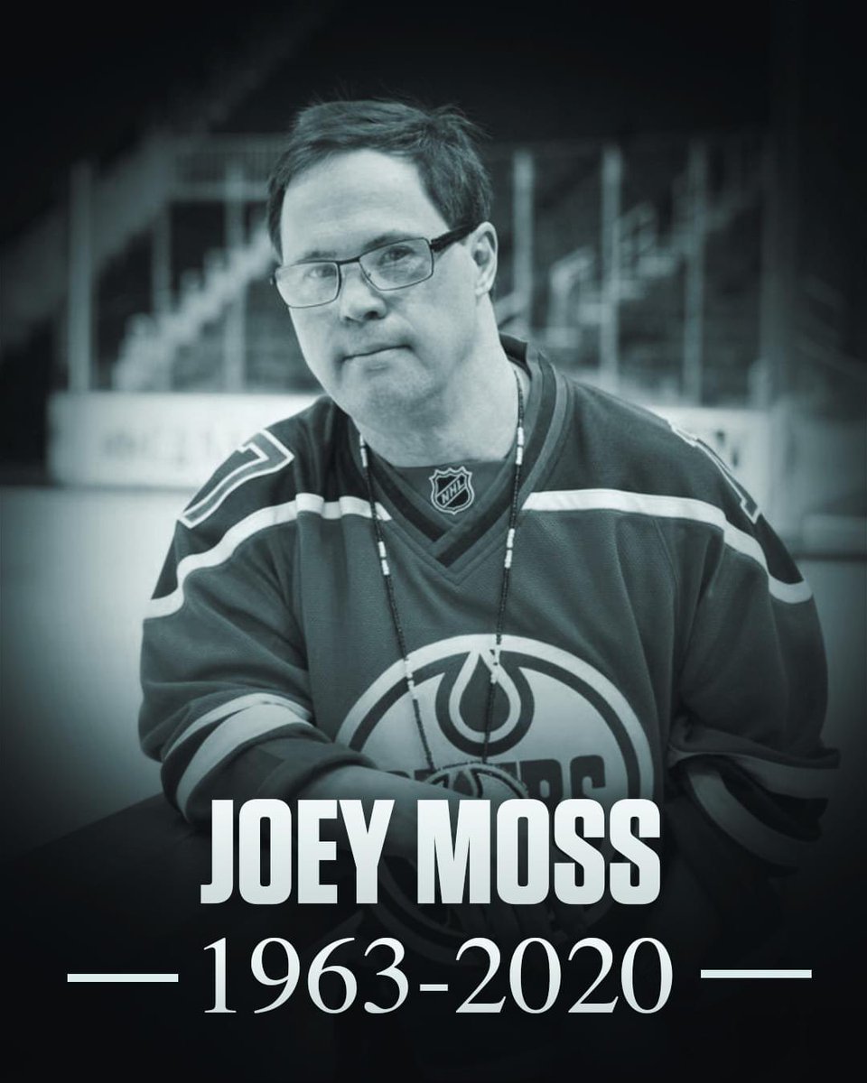 GeorgesLaraque's tweet photo. We loss a legend in the @EdmontonOilers family! Joey I will miss you and will never forget the precious years we spent together, our wrestling matches, when you sang La Bamba and many more memories! Rest In Peace my friend! https://t.co/YecYfMxfSp