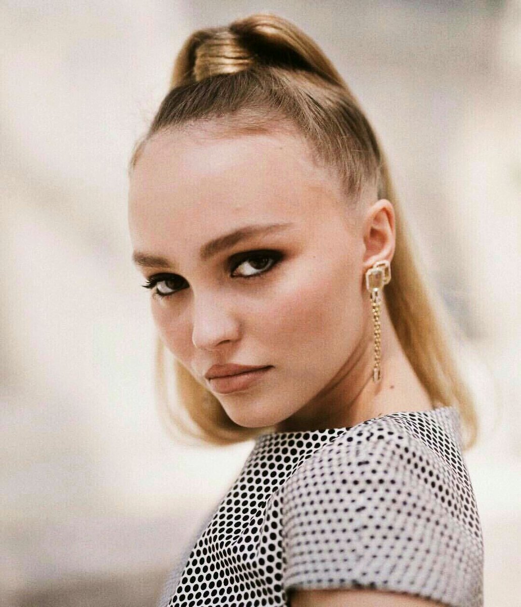 best of lily-rose depp (@bestlilyrose) on Twitter photo 