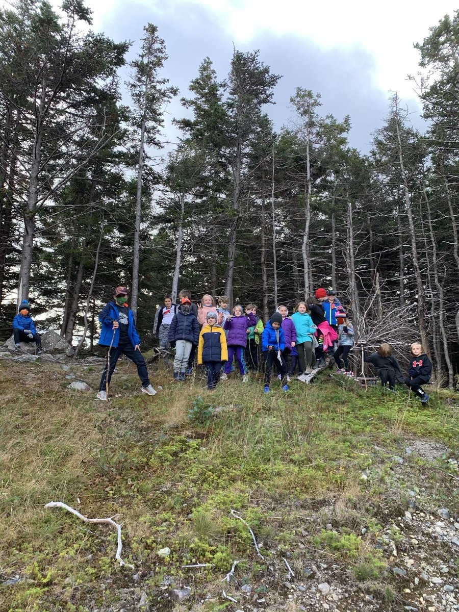 Learning about soil #DeepLearning ⁦<a href="/HolyCrossElem/">Holy Cross Elementary</a>⁩